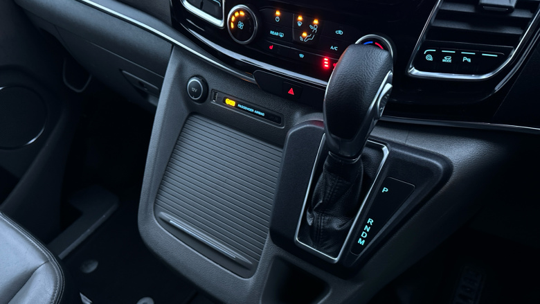 Ford Tourneo Custom Transit Custom Tourneo L2 Diesel Fwd 2.0 EcoBlue 185ps L/R 8 Seat Titanium X Auto